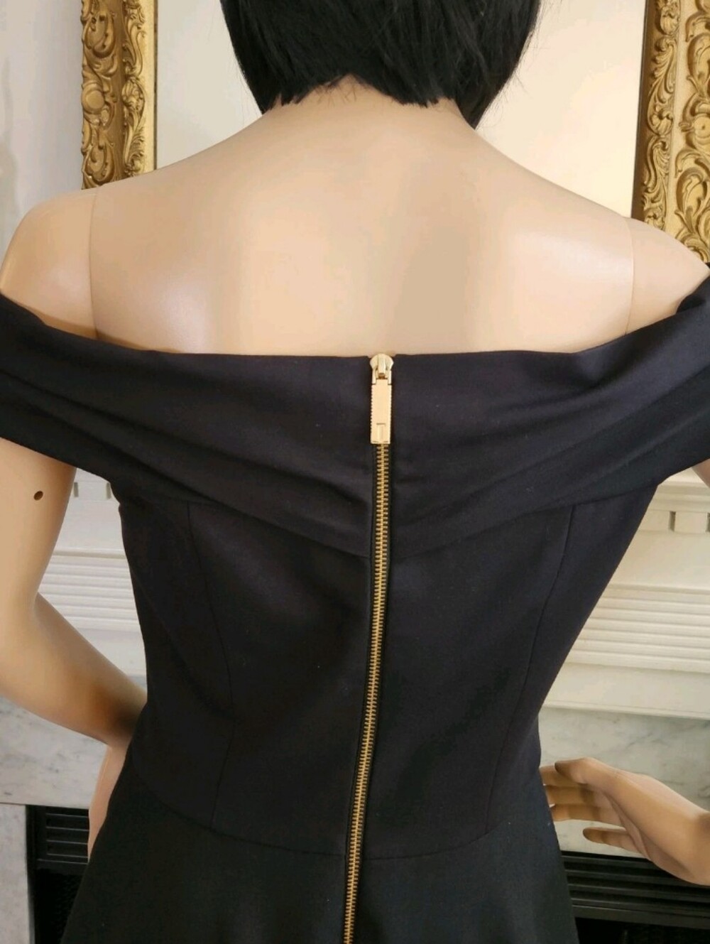 Ted Baker Black Embroidered Dress Size 6 Metallic Paisley Print Holiday Party - Picture 8 of 8